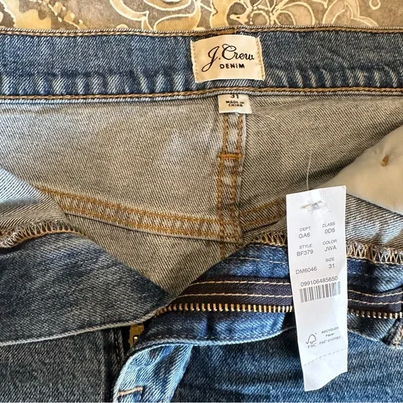 J.CREW HIGH RISE DENIM SHORTA - 31 - Picture 7 of 8